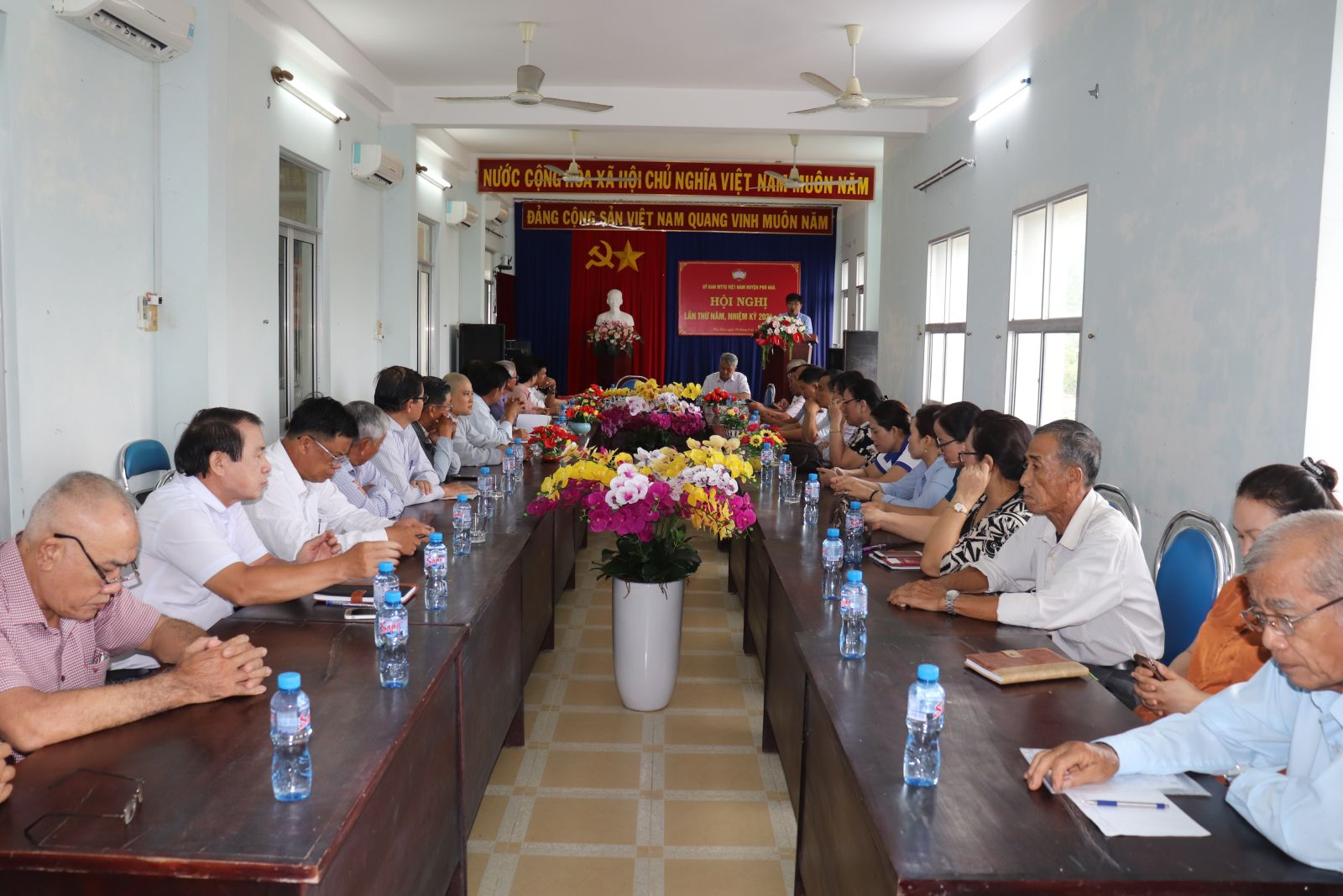 Ủy ban MTTQ huyện lấy ý kiến góp ý vào văn kiện Đại hội XIV của Đảng