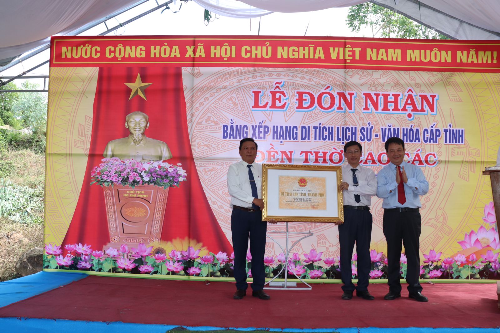 Lễ đón nhận Bằng xếp hạng di tích cấp tỉnh Đền thờ Cao Các