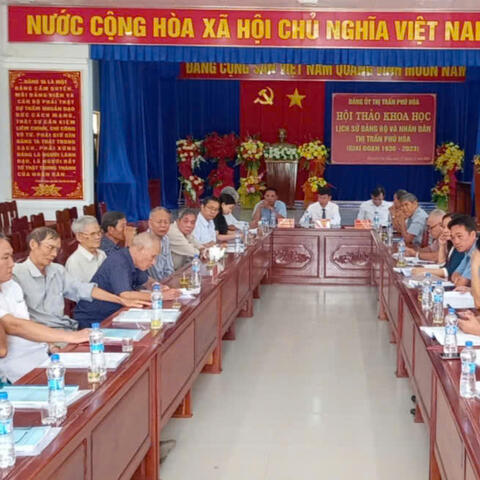 Hội thảo khoa học Lịch sử Đảng bộ và nhân dân thị trấn Phú Hòa giai đoạn 1930-2023