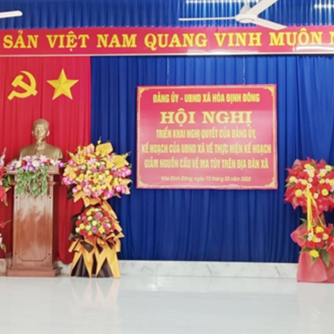 Xã hoà định đông tổ chức hội nghị triển khai các giải pháp giảm nguồn cầu về ma túy